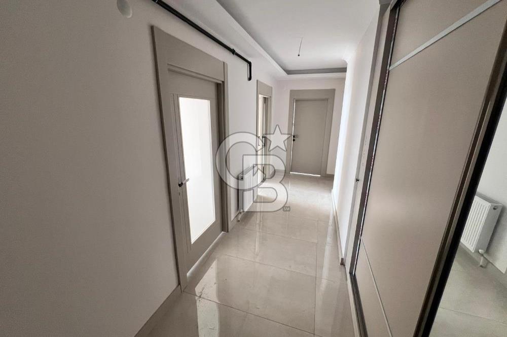 Kayalarda Sıfır, Geniş ve Manzaralı 3+1 150 m² Fırsat Dairesi