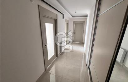 Kayalarda Sıfır, Geniş ve Manzaralı 3+1 150 m² Fırsat Dairesi