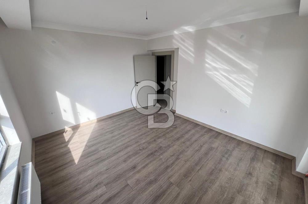 Kayalarda Sıfır, Geniş ve Manzaralı 3+1 150 m² Fırsat Dairesi