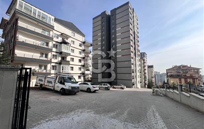 Kayalarda Sıfır, Geniş ve Manzaralı 3+1 150 m² Fırsat Dairesi