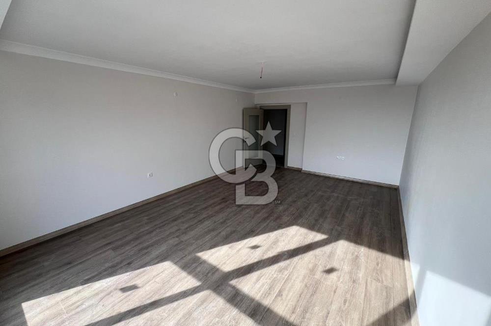 Kayalarda Sıfır, Geniş ve Manzaralı 3+1 150 m² Fırsat Dairesi