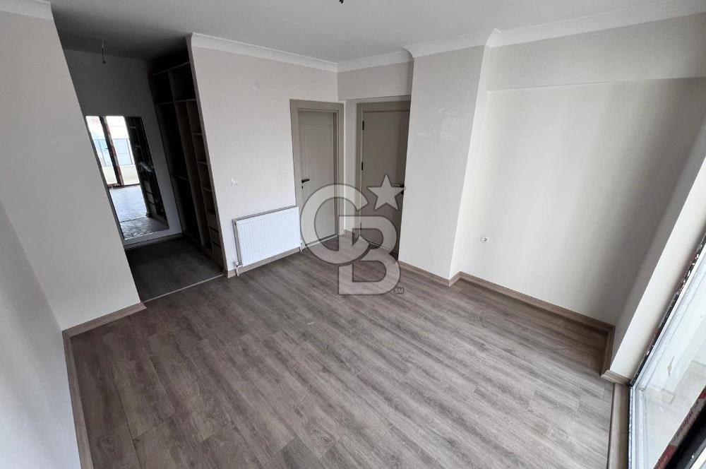 Kayalarda Sıfır, Geniş ve Manzaralı 3+1 150 m² Fırsat Dairesi
