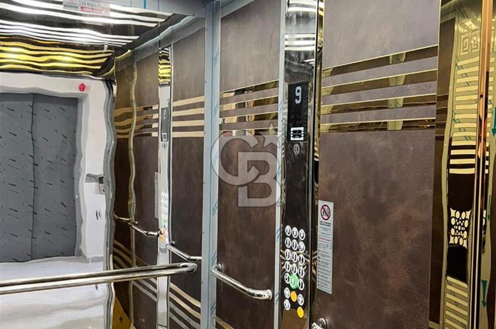 Kayalarda Sıfır, Geniş ve Manzaralı 3+1 150 m² Fırsat Dairesi