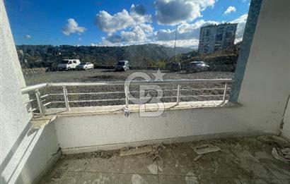 ÇUKURÇAYIR MAH. SİTE İÇERİSİNDE DENİZ MANZARALI 2+1 DAİRE