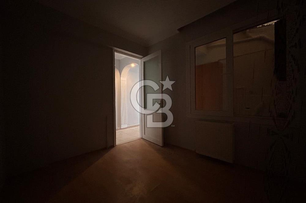 AYVALIK MERKEZ’DE DENİZE YAKIN SATILIK 3+1 DAİRE