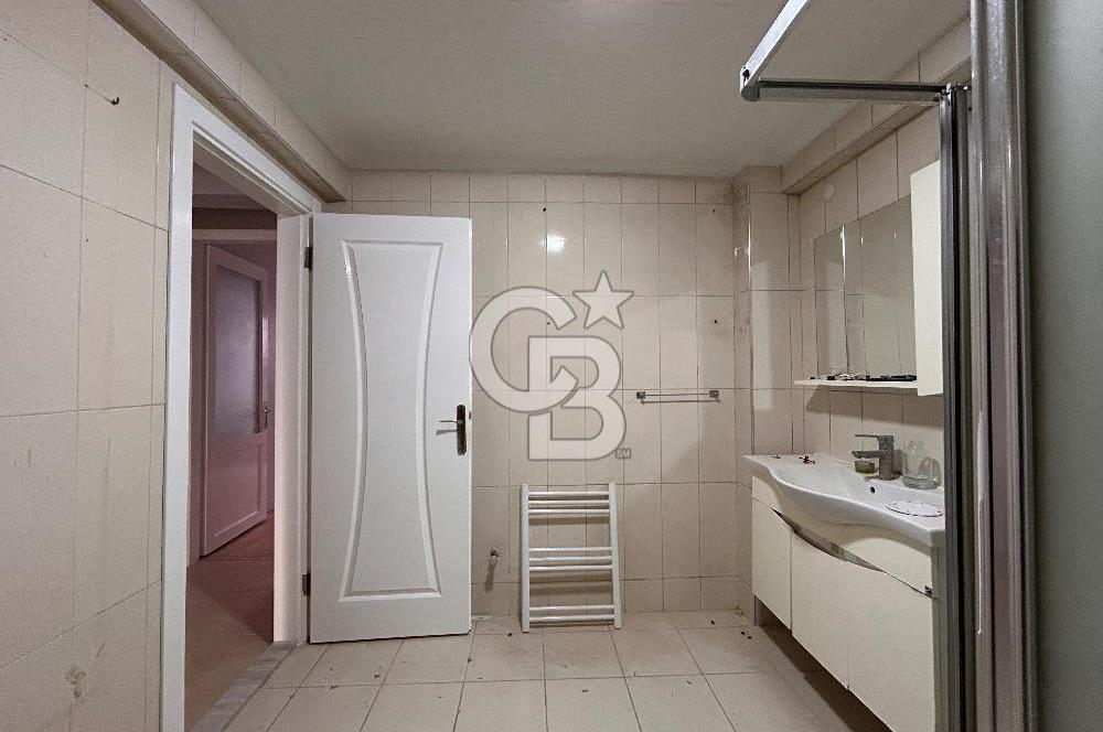 AYVALIK MERKEZ’DE DENİZE YAKIN SATILIK 3+1 DAİRE