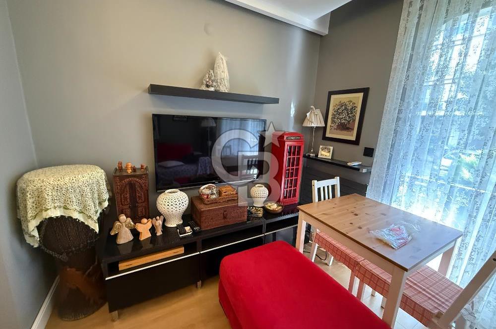 MALTEPE YALI MAHALLESİNDE ÖZEL DEKORASYONLU SATILIK 2+1 DAİRE