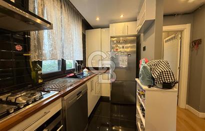 MALTEPE YALI MAHALLESİNDE ÖZEL DEKORASYONLU SATILIK 2+1 DAİRE