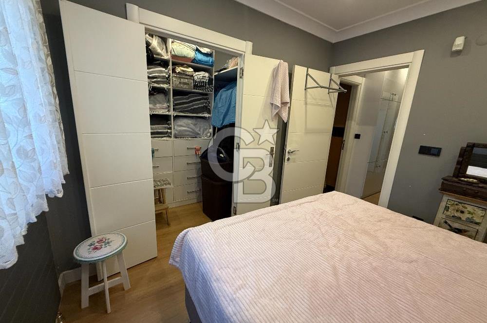 MALTEPE YALI MAHALLESİNDE ÖZEL DEKORASYONLU SATILIK 2+1 DAİRE