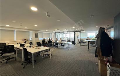 NEO' DAN Maslak Veko Giz'de 250 m² Hazır Ofis !