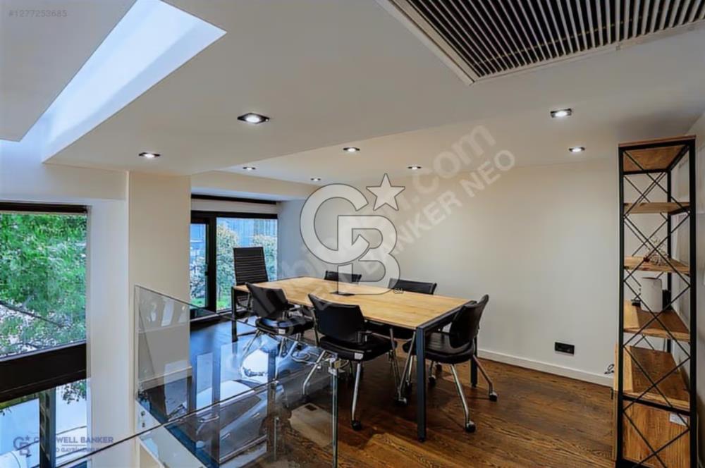 NEO'DAN LEVENT'TE ASMA KATLI 200 M2 DEKORASYONLU OFİS