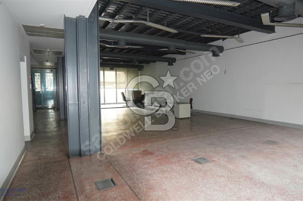 NEO' DAN SÖKTAŞ PERA PLAZADA TÜM HİZMETLER DAHİL KİRALIK OFİS!