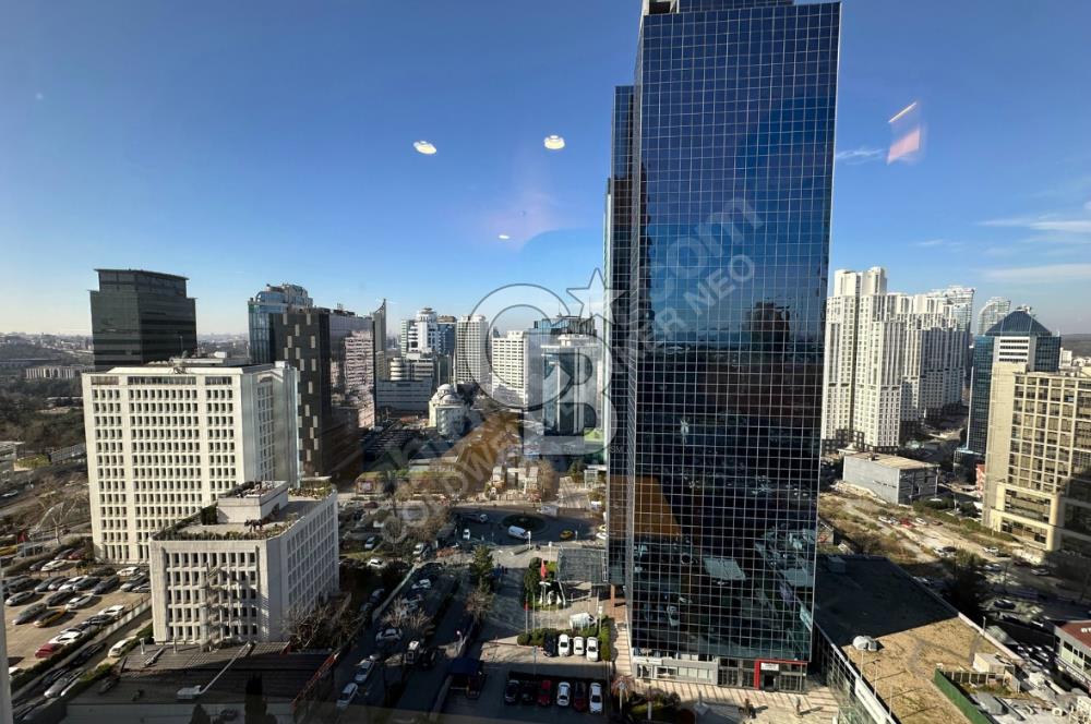 NEO' DAN Maslak Veko Giz'de 250 m² Hazır Ofis !