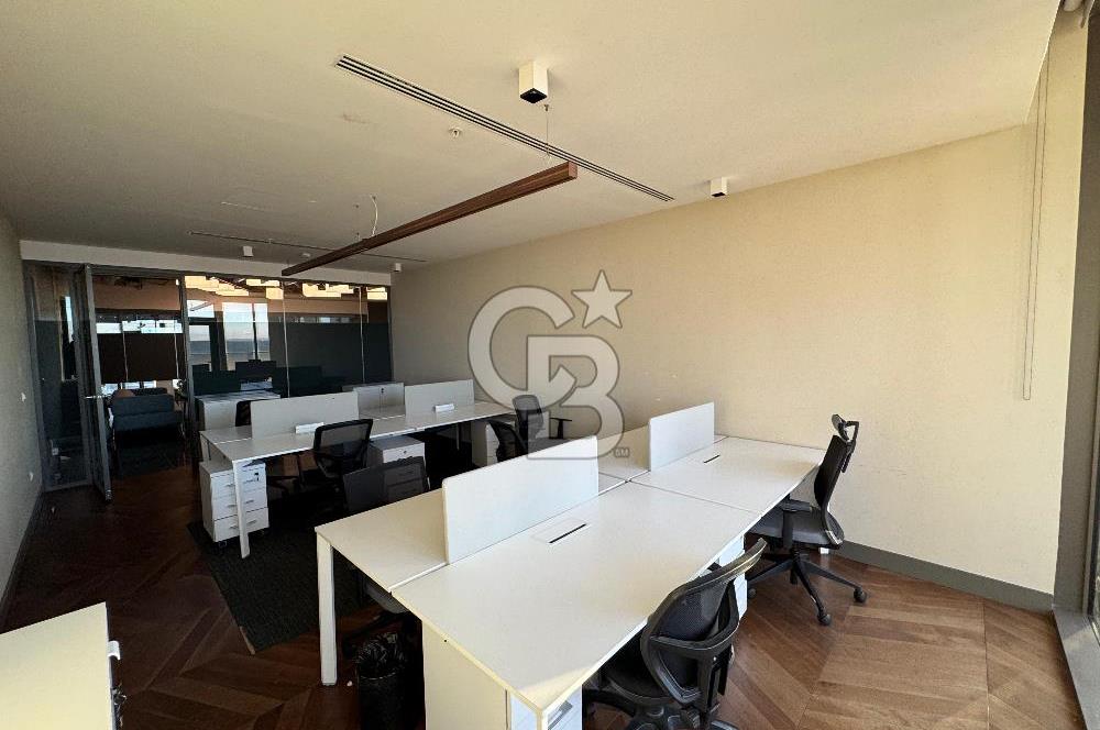 NEO'DAN MASLAK NO 1'DE TAM KAT 1042 M2 PRESTİJLİ OFİS!!