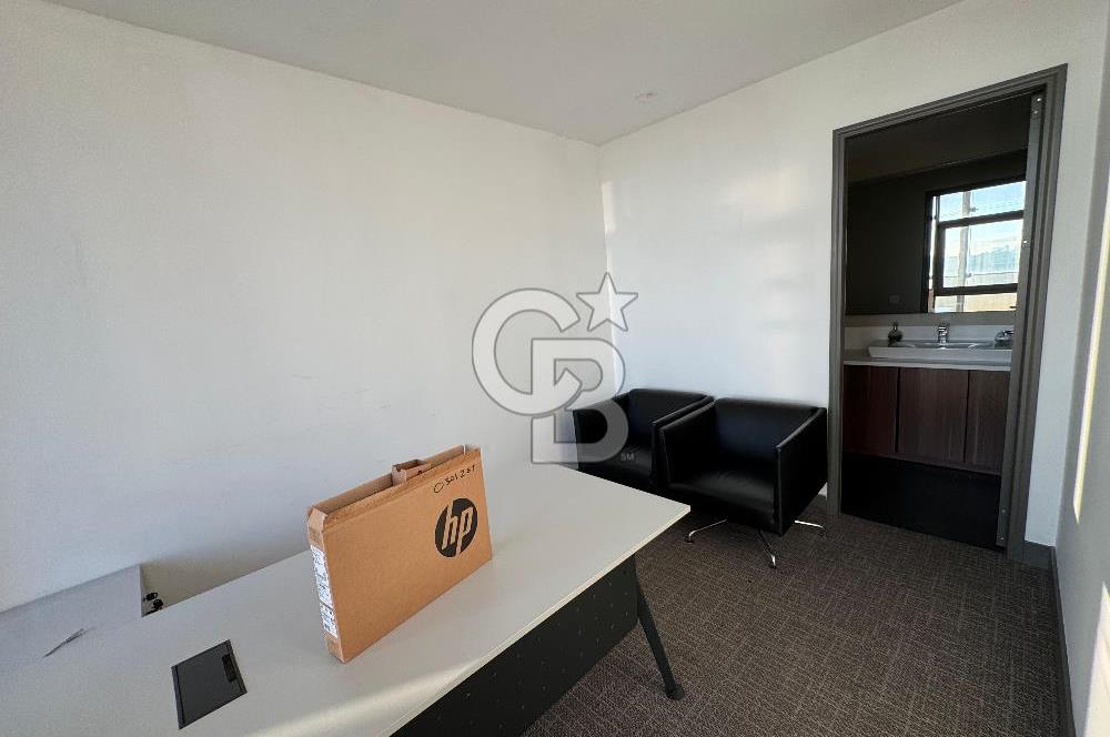 NEO'DAN MASLAK NO 1'DE TAM KAT 1042 M2 PRESTİJLİ OFİS!!