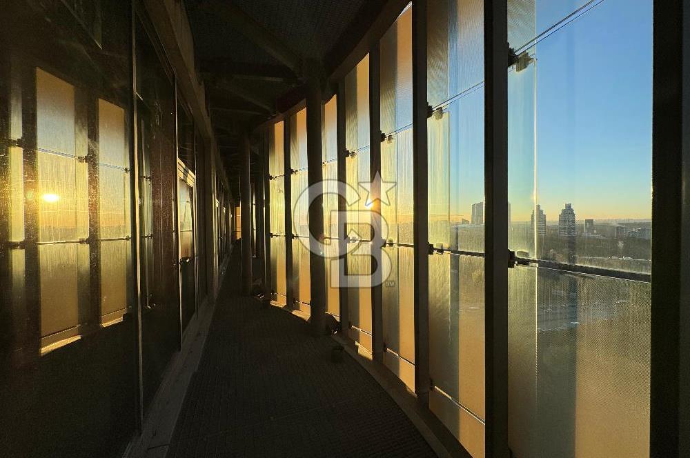 NEO'DAN MASLAK NO 1'DE TAM KAT 1042 M2 PRESTİJLİ OFİS!!