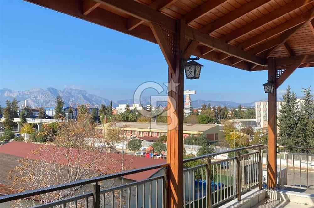 Fabrikalar'da Lüks 7+1 Dubleks Geniş Aile İçin şehrin merkezinde