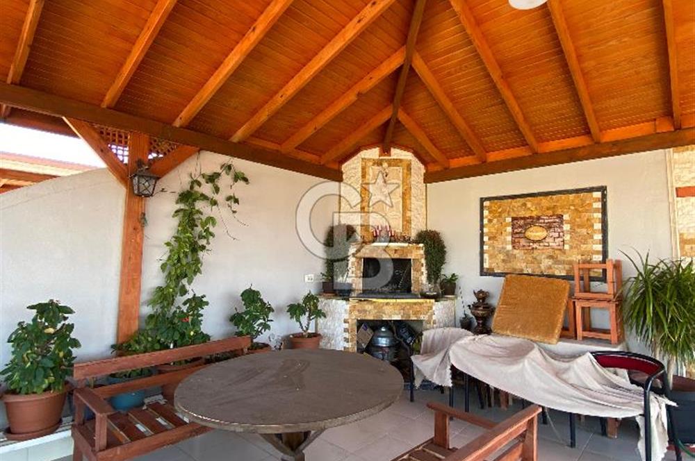 Fabrikalar'da Lüks 7+1 Dubleks Geniş Aile İçin şehrin merkezinde