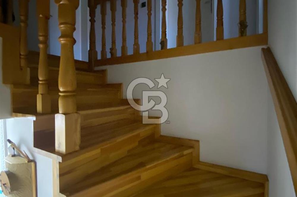 Fabrikalar'da Lüks 7+1 Dubleks Geniş Aile İçin şehrin merkezinde