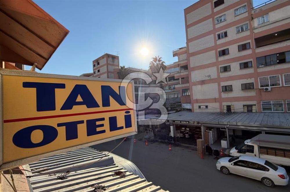 Pazarlar Caddesi'nde Satılık Komple Bina Otel + 2 Dükkan