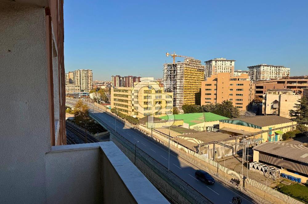 SATILIK | CÖMERTKENT SİTESİ’NDE | METROYA 1 DK | GÜNEY CEPHE | 3+1