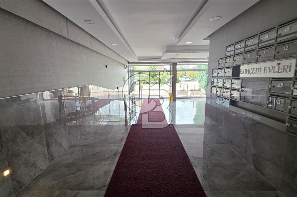 BAĞLICA BAHÇEM EVLERİ-1 SİTESİ SATILIK 4+1 DAİRE