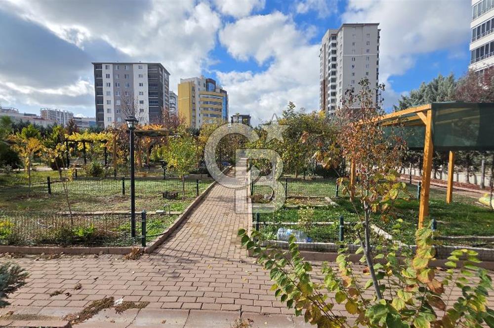 BAĞLICA BAHÇEM EVLERİ-1 SİTESİ SATILIK 4+1 DAİRE