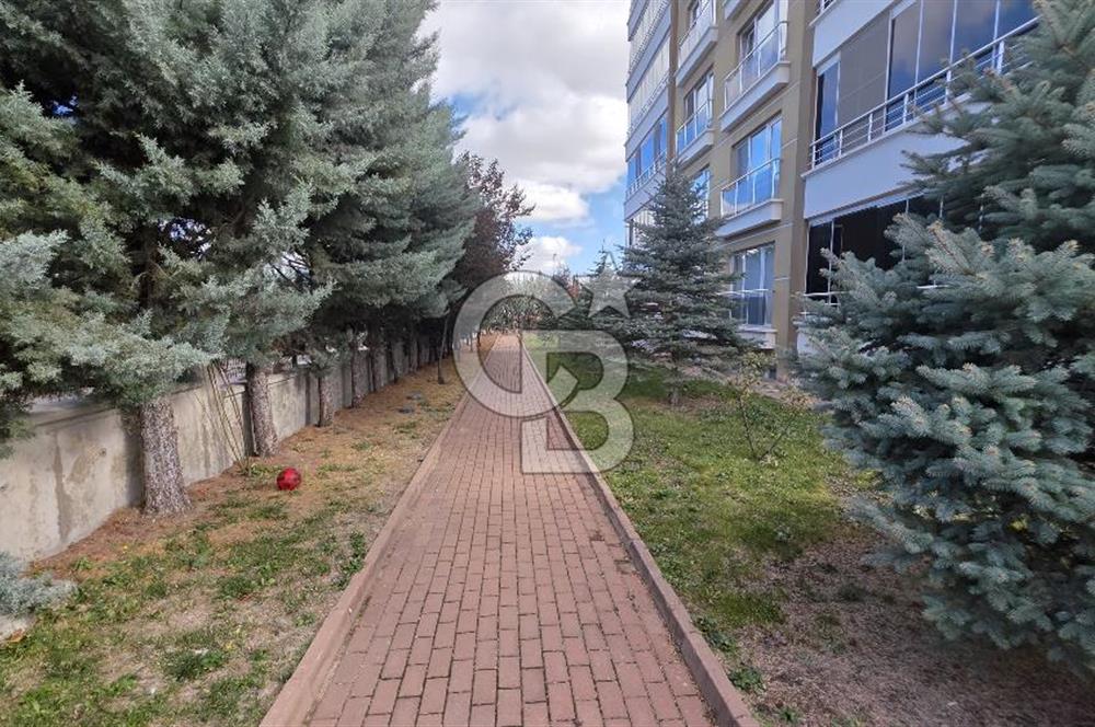 BAĞLICA BAHÇEM EVLERİ-1 SİTESİ SATILIK 4+1 DAİRE