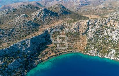 MARMARİS SÖĞÜT'TE DENİZE PARALEL 4750 M2