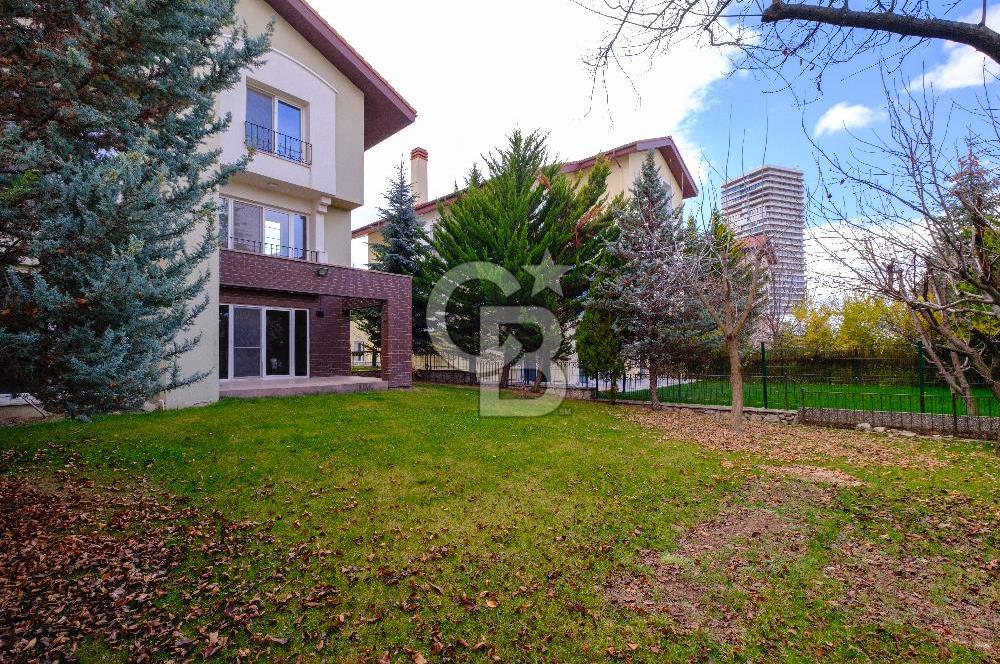 Bilkent Bahçe Konutları’nda Satılık 6+2 Villa 