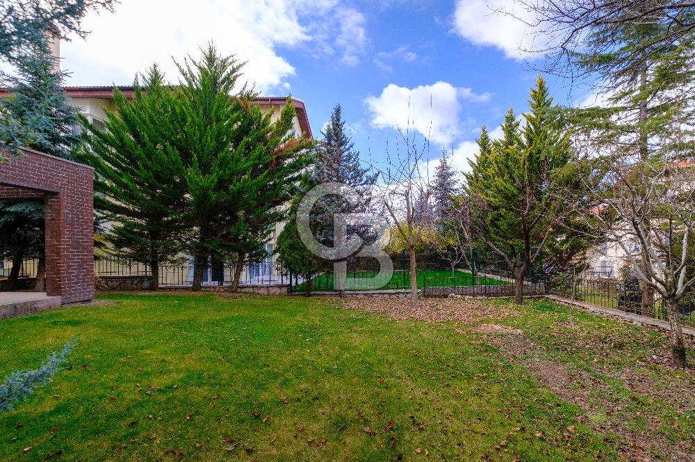 Bilkent Bahçe Konutları’nda Satılık 6+2 Villa 