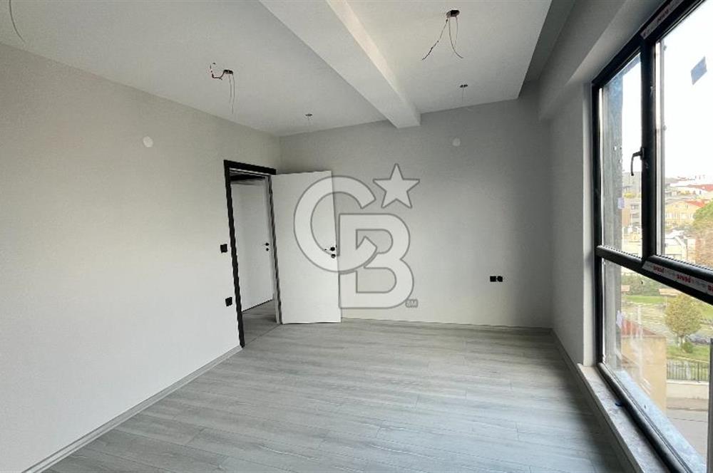 ÇANAKKALE BARBAROS MAHALLESİNDE CADDE ÜZERİ 2+1 SATILIK DAİRE