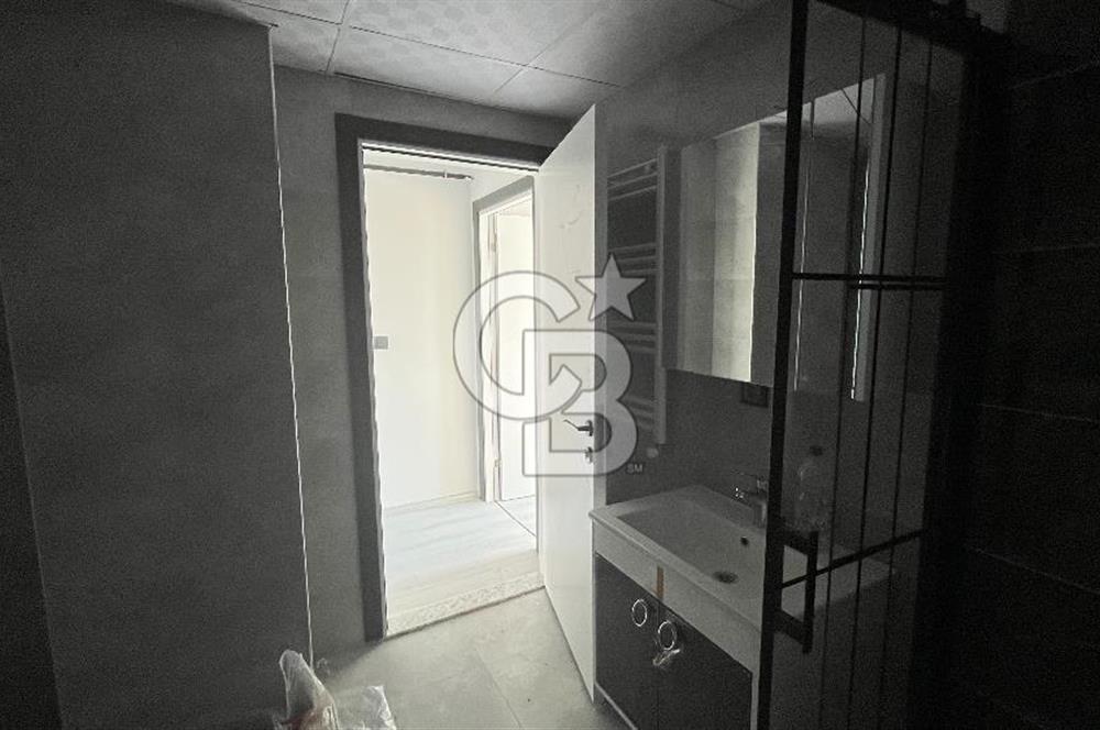 ÇANAKKALE BARBAROS MAHALLESİNDE CADDE ÜZERİ 2+1 SATILIK DAİRE