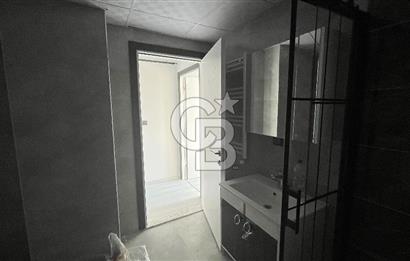 ÇANAKKALE BARBAROS MAHALLESİNDE CADDE ÜZERİ 2+1 SATILIK DAİRE