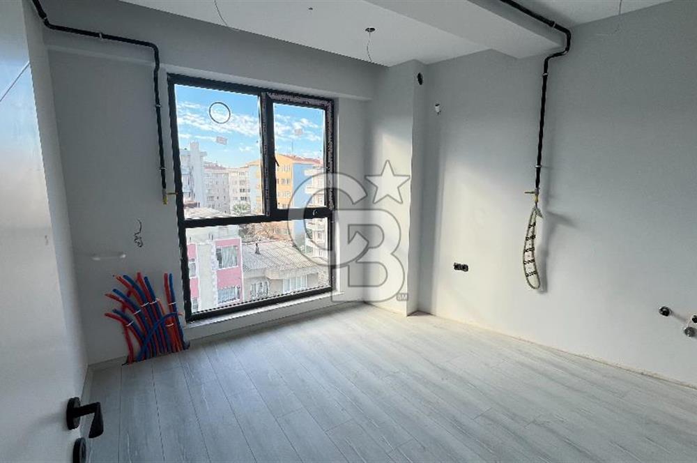 ÇANAKKALE BARBAROS MAHALLESİNDE CADDE ÜZERİ 2+1 SATILIK DAİRE