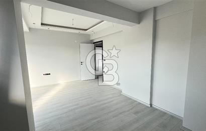 ÇANAKKALE BARBAROS MAHALLESİNDE CADDE ÜZERİ 2+1 SATILIK DAİRE