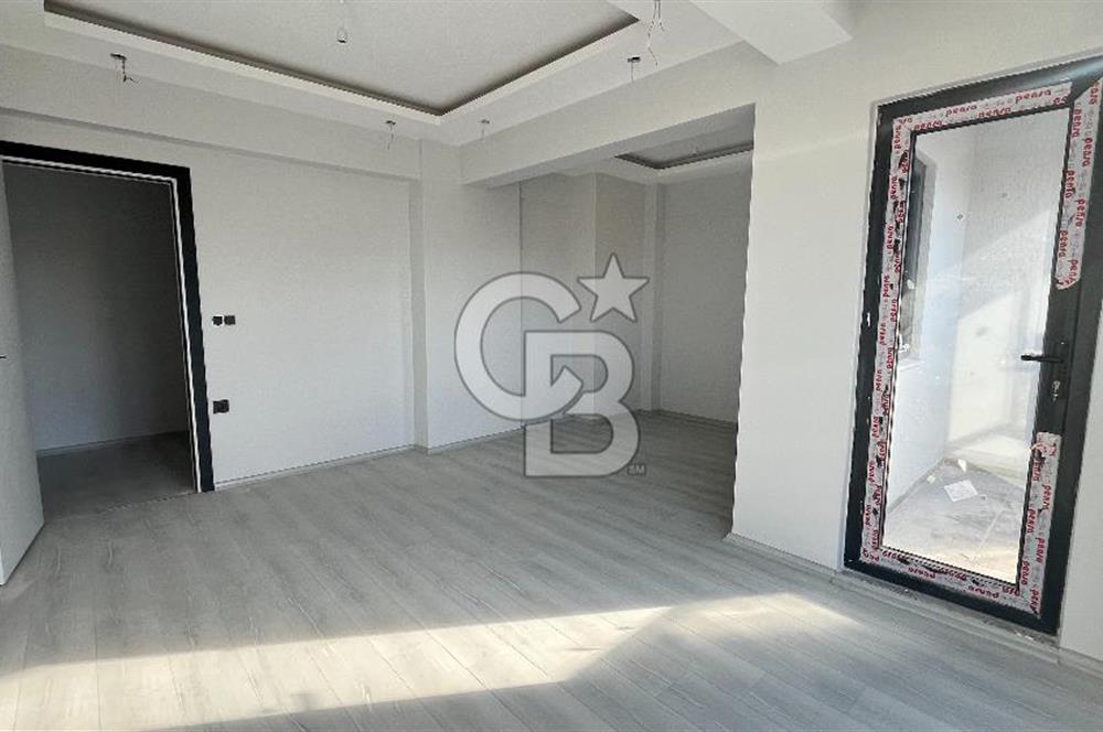 ÇANAKKALE BARBAROS MAHALLESİNDE CADDE ÜZERİ 2+1 SATILIK DAİRE