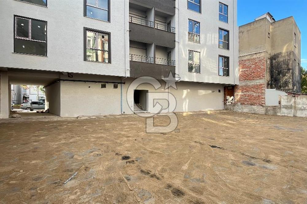 ÇANAKKALE BARBAROS MAHALLESİNDE CADDE ÜZERİ 2+1 SATILIK DAİRE