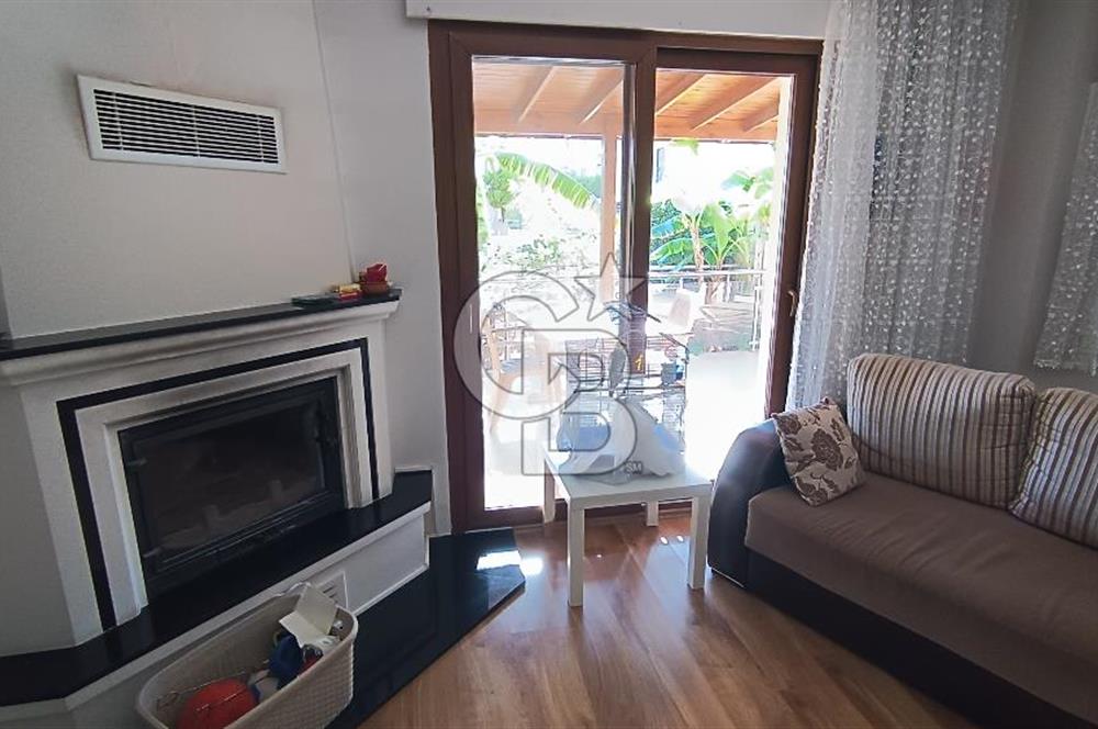 Güzelbahçe Yalı Mh'de, 4+1 Triplex, Şömineli, Teraslı, Bahçeli