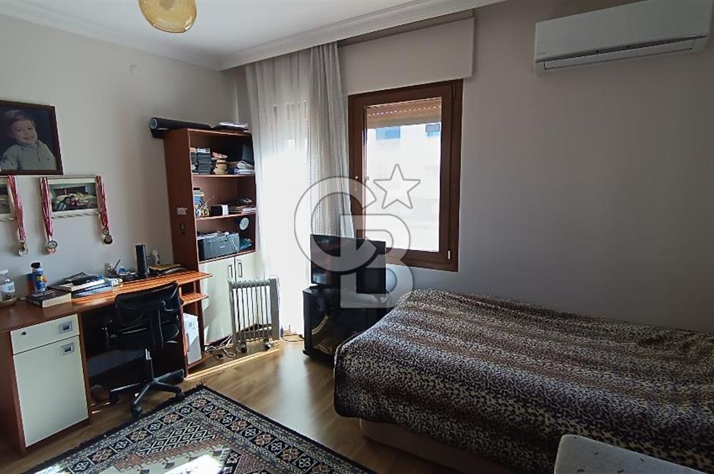 Güzelbahçe Yalı Mh'de, 4+1 Triplex, Şömineli, Teraslı, Bahçeli