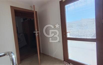 Güzelbahçe Yalı Mh'de, 4+1 Triplex, Şömineli, Teraslı, Bahçeli