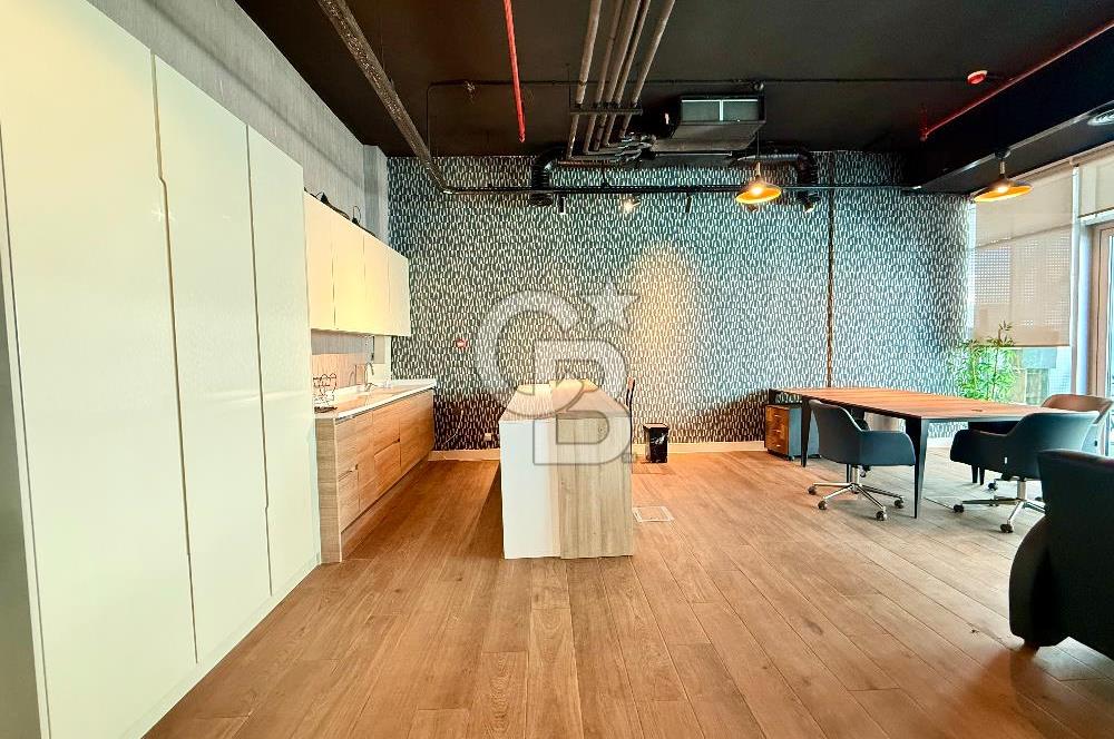 Mahall Ankara’da Kiralık Prestijli Mobilyalı Ofis 