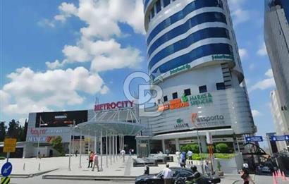 NEO' DAN METROCİTY AVM'DE 300 M2 KIRALIK MOBILYALI OFİS