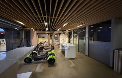 NEO' DAN METROCİTY AVM'DE 300 M2 KIRALIK MOBILYALI OFİS