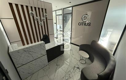 1071 USTA PLAZADA YÜKSEK KAT HAZIR KİRACILI SATILIK PLAZA KATI 