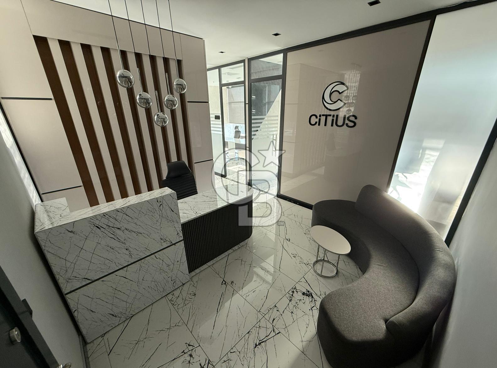 1071 USTA PLAZADA YÜKSEK KAT HAZIR KİRACILI SATILIK PLAZA KATI 