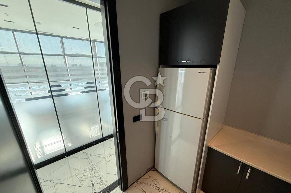 1071 USTA PLAZADA YÜKSEK KAT HAZIR KİRACILI SATILIK PLAZA KATI 