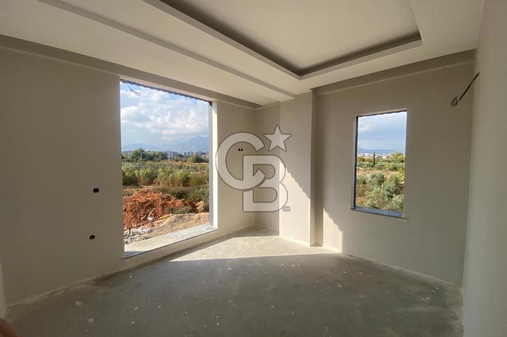 Döşemealtı Golden Lifeta Doğa ve Havuz Manzaralı Lüks Daire