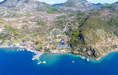 MARMARİS SÖĞÜT'TE DENİZE 50m MESAFEDE 1288M2 BAHÇE