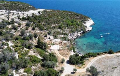 Karaburun Anbarseki'de 1659 m² Denize Sıfır Tarla